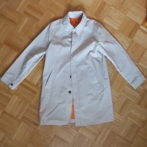 Joe fresh 3/4 lingth raincoat size Large